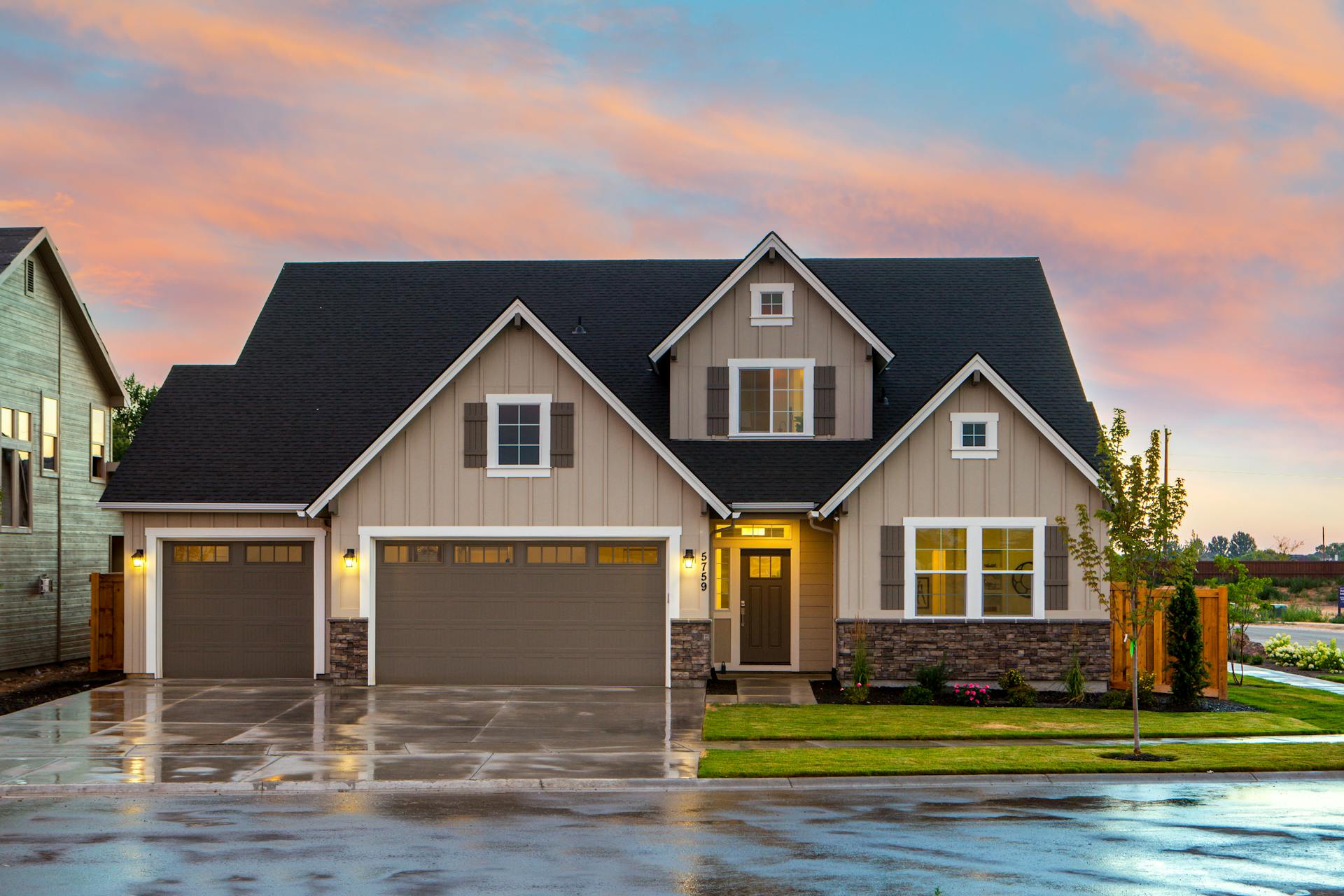 Best Roofing Shingles for Kitchener-Waterloo Homes in 2025