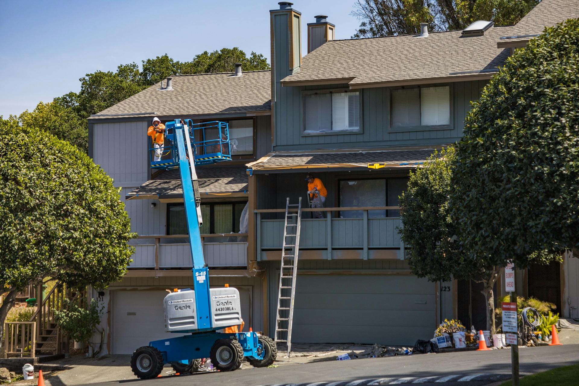 find out if you need new plywood and roof decking for a roof replacement in kitchener waterloo