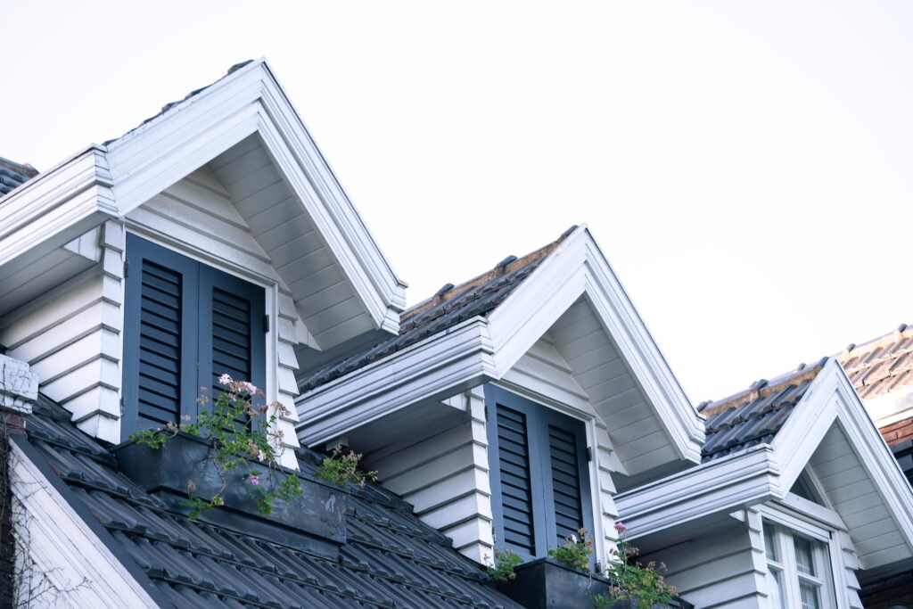 What Roofing Material Lasts the Longest for Kitchener Homes